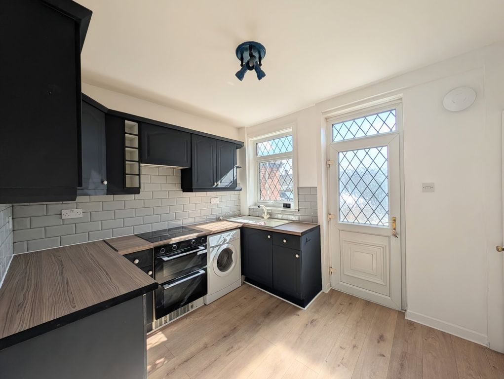 Property photo 1 of 13 Picture No. 05