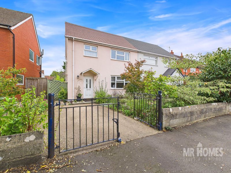 Property photo 1 of 32 Photo 20