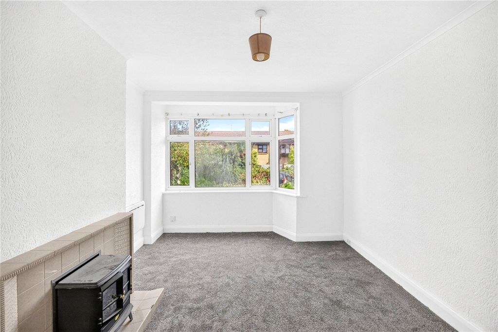 Property photo 2 of 13 Picture No. 12