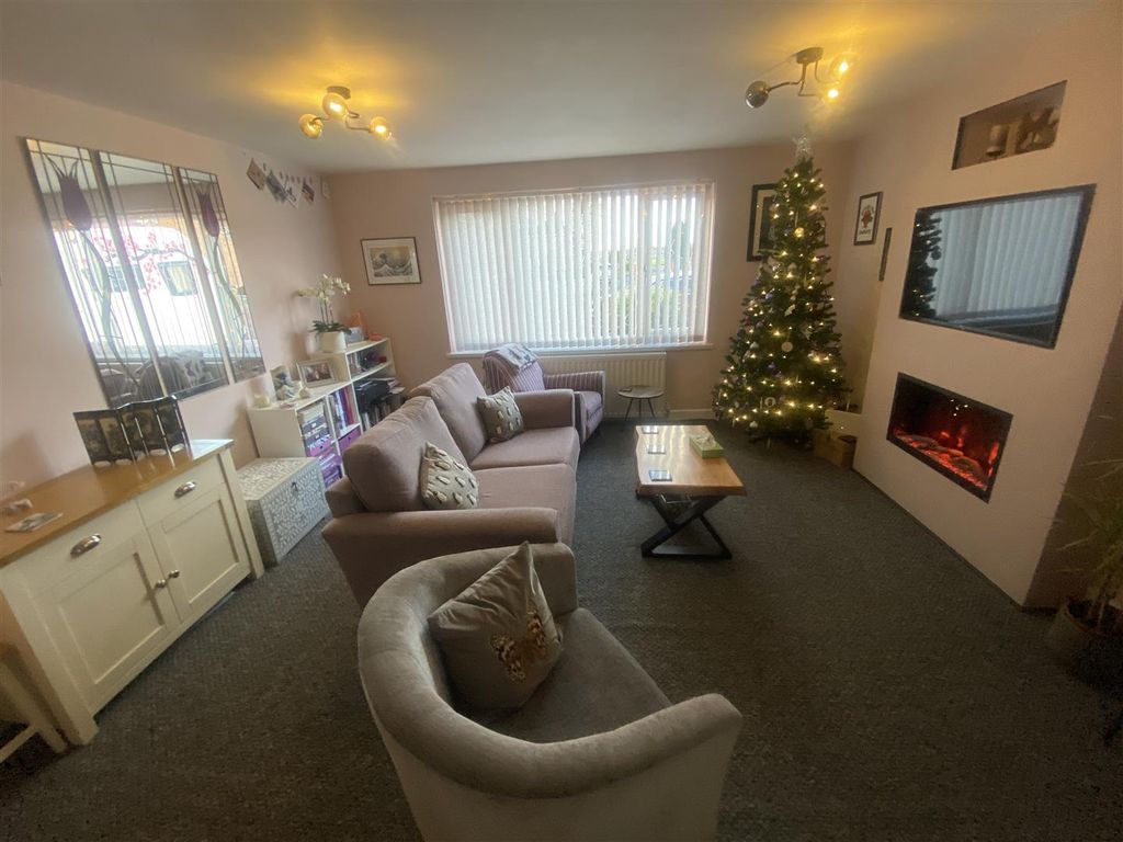 Property photo 2 of 16 Img_6334.Jpeg