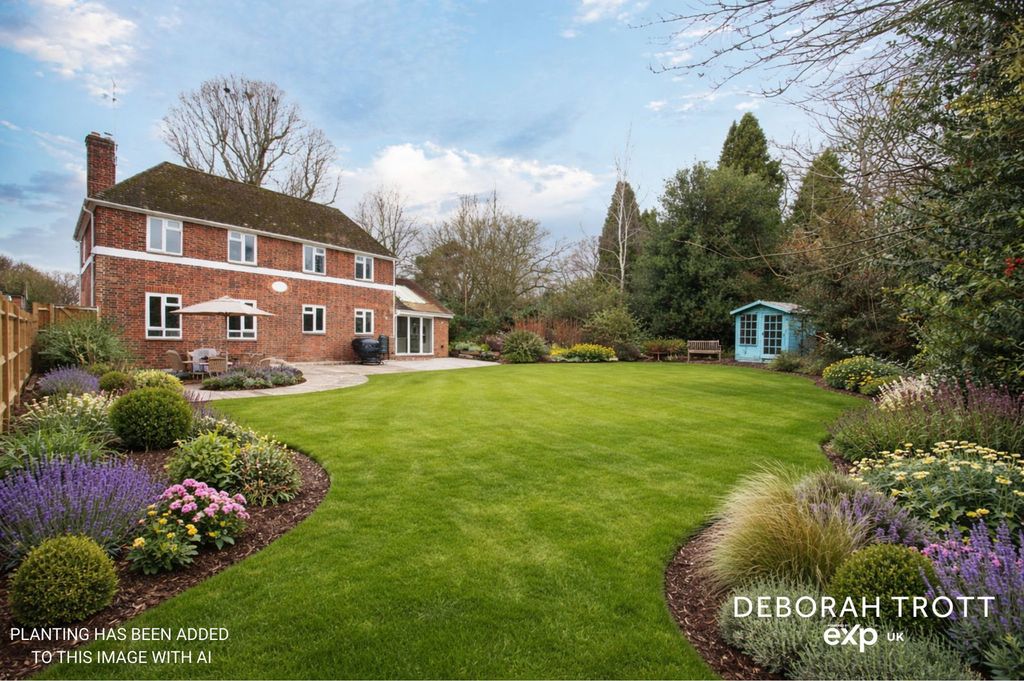 Property photo 3 of 44