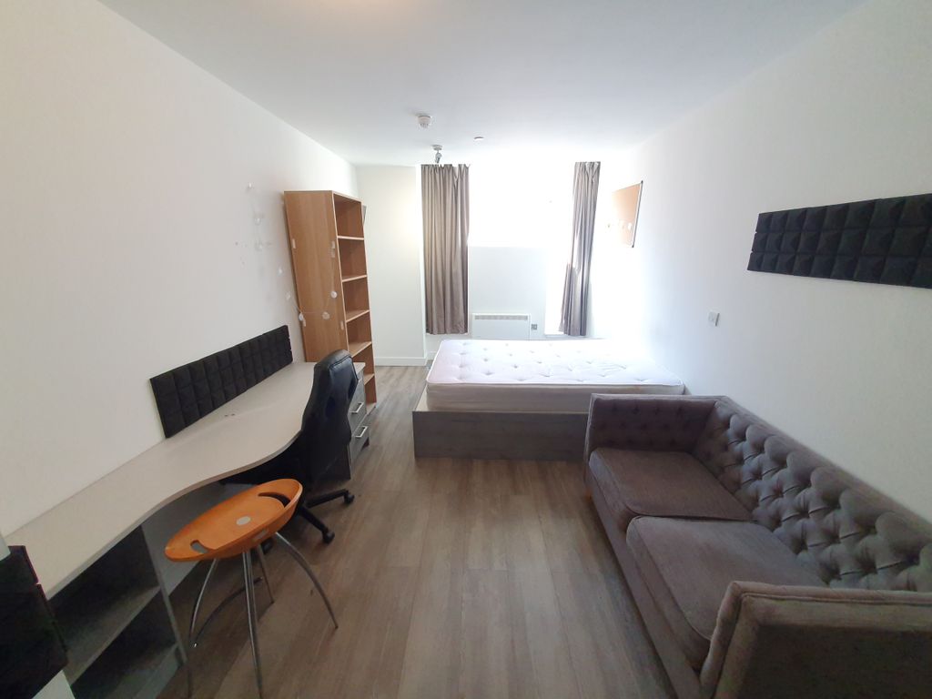 Property photo 2 of 5