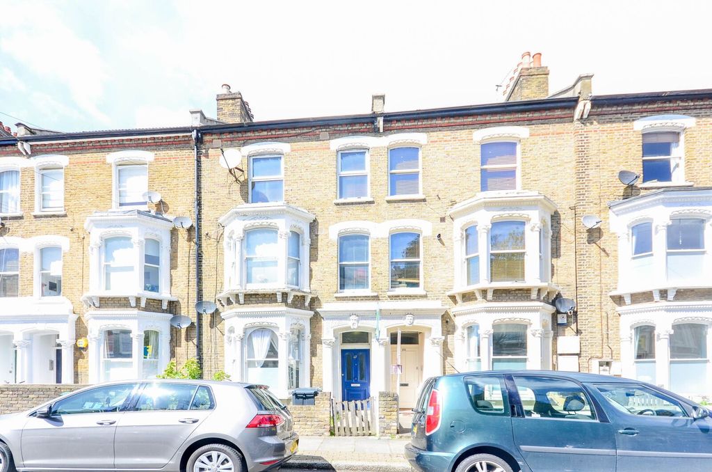 Property photo 1 of 6