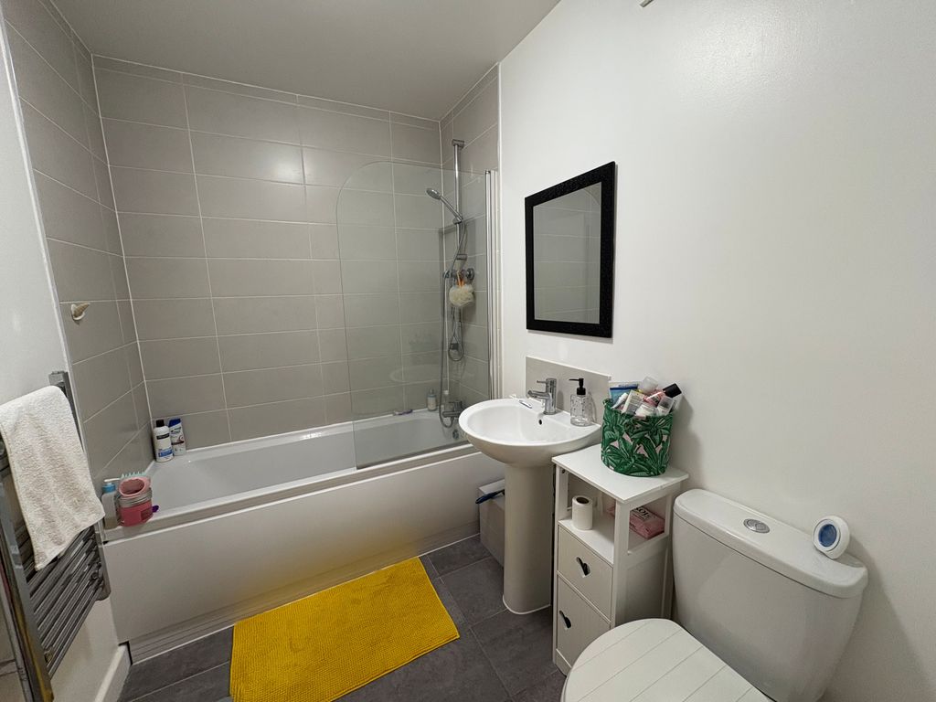 Property photo 3 of 7 2