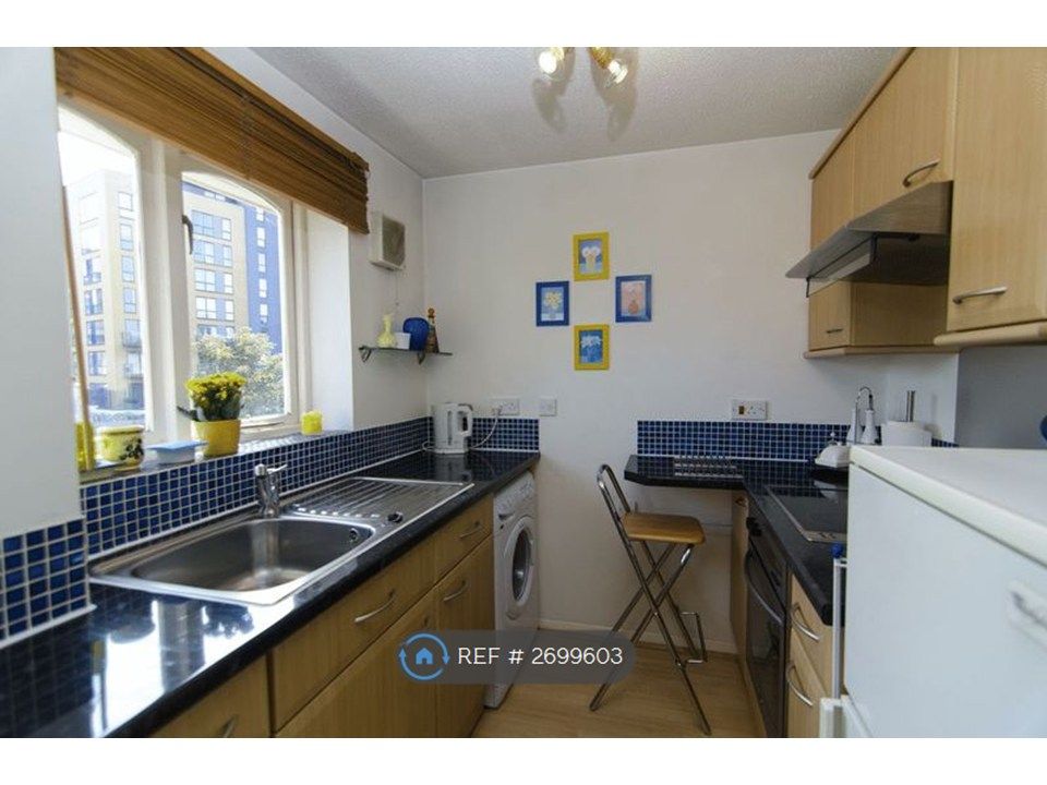 Property photo 3 of 5