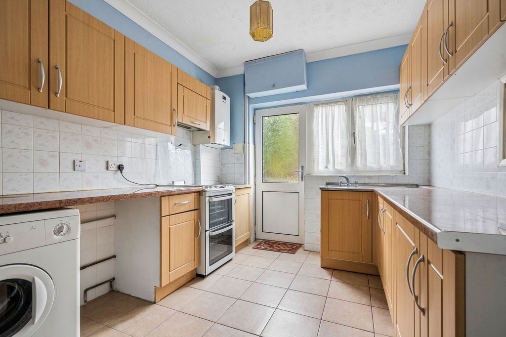 Property photo 3 of 15