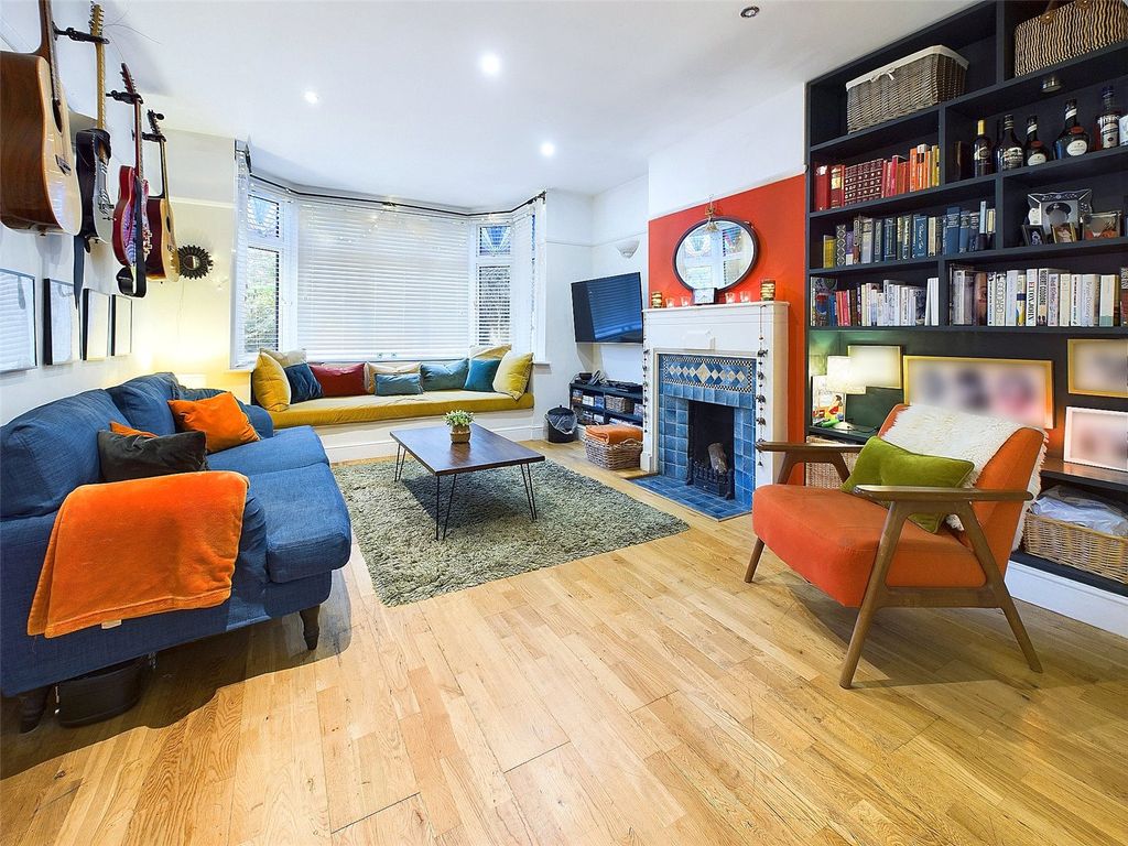 Property photo 2 of 14 Picture 2