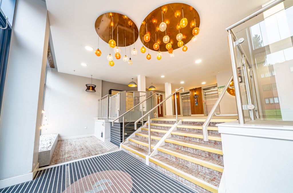 Property photo 2 of 11 Granville Lofts00018