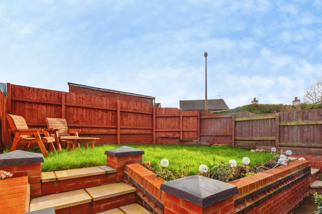 Property photo 2 of 21