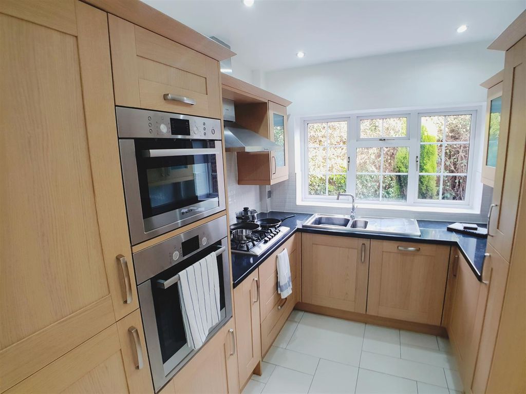 Property photo 3 of 20 Photoeditor_20190214_102113515.Jpg