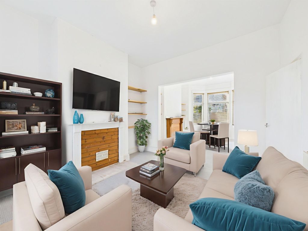 Property photo 2 of 7 4692146