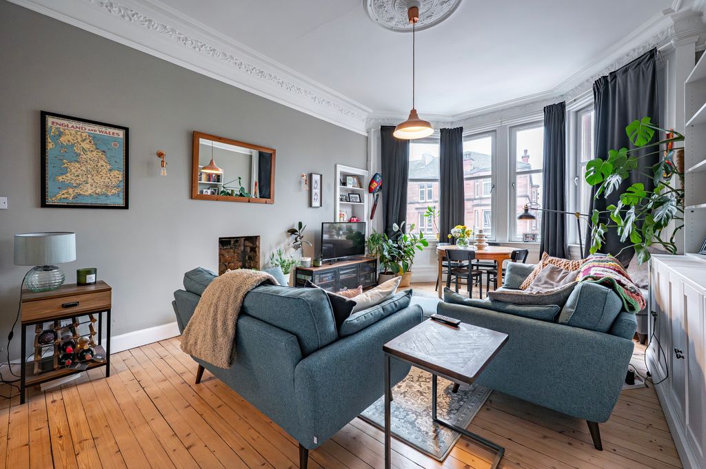 Property photo 2 of 30