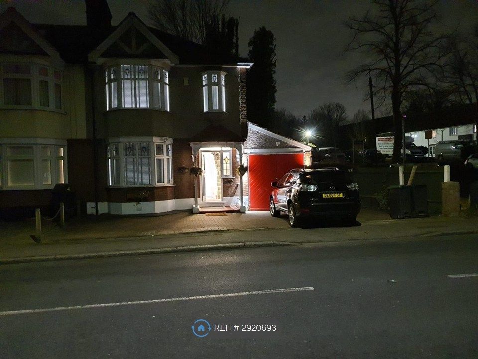 Property photo 3 of 25