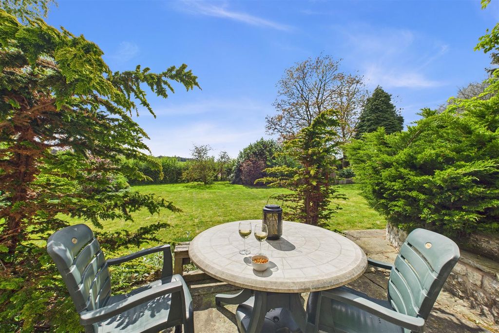 Property photo 2 of 47 Cam04235G0-Pr0044-Still039.Jpg