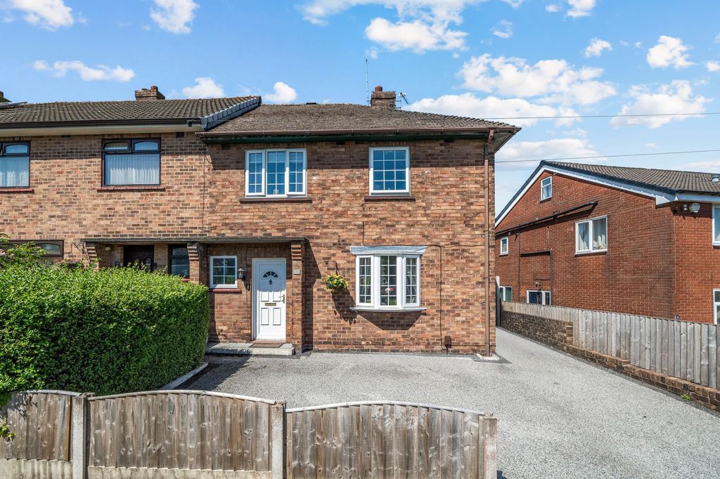 Property photo 1 of 24