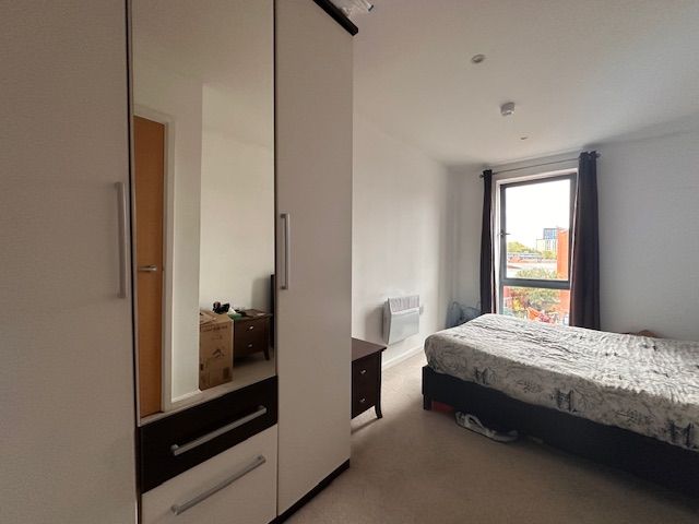 Property photo 3 of 7 Bedroom