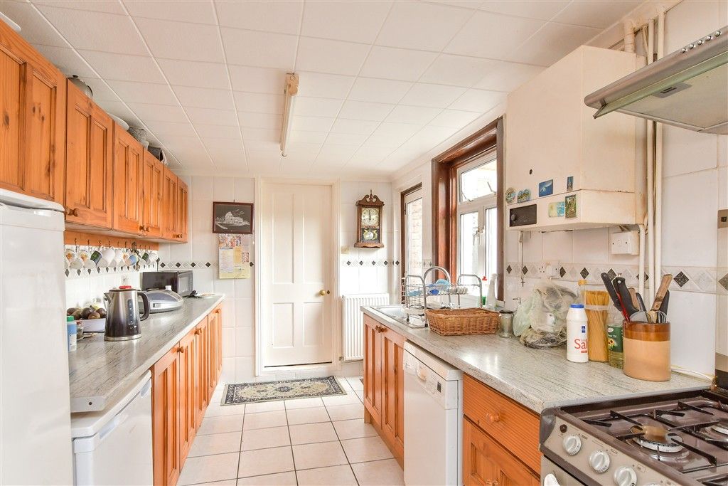 Property photo 1 of 13 Kitchen