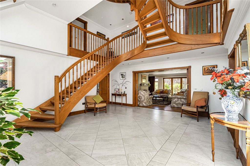Additional image 6 of 7 bed detached house for saleAbney Court Drive, Bourne End, Buckinghamshire SL8