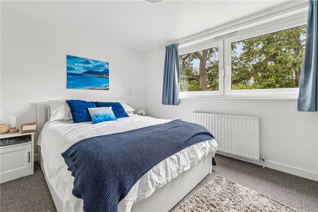 Property photo 1 of 10 Picture No. 01