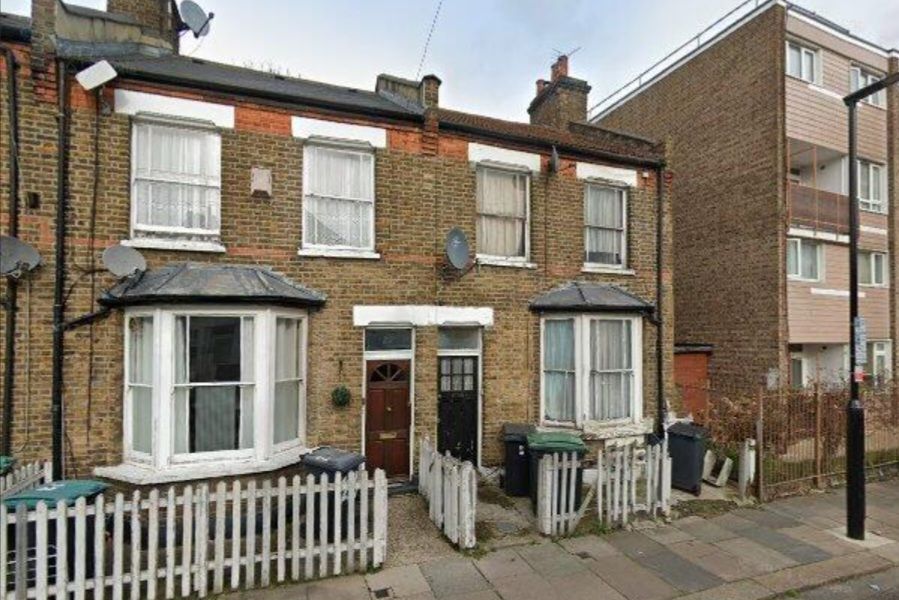 Property photo 1 of 1