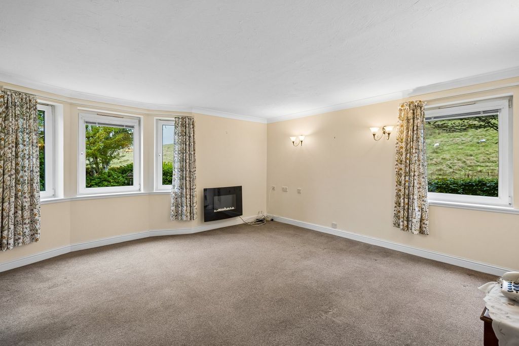 Property photo 3 of 14 Picture No. 11