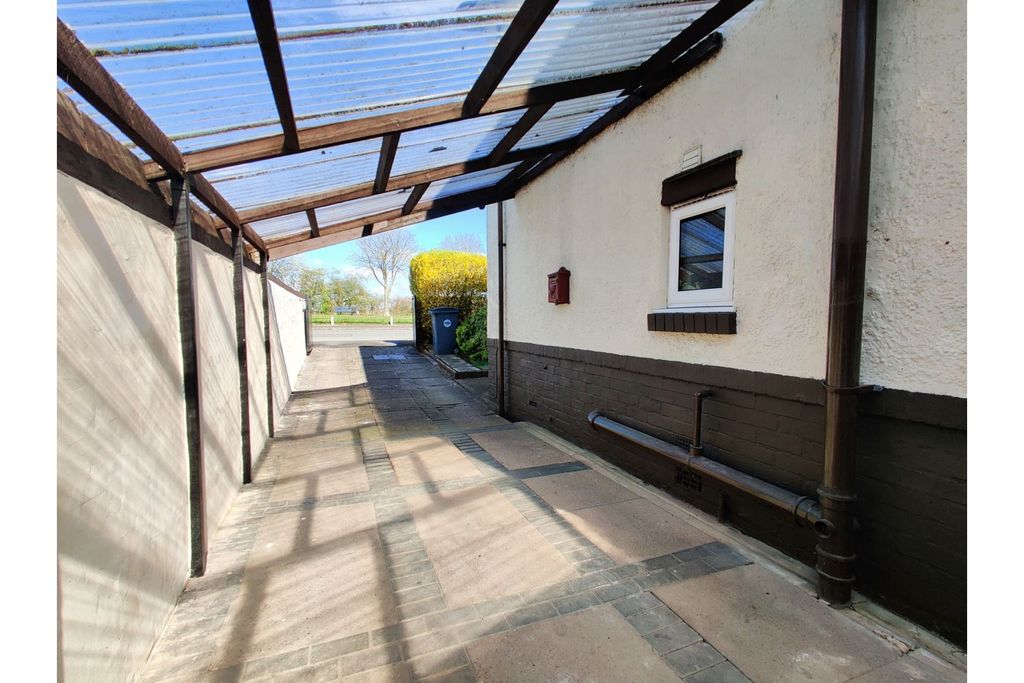 Property photo 3 of 23