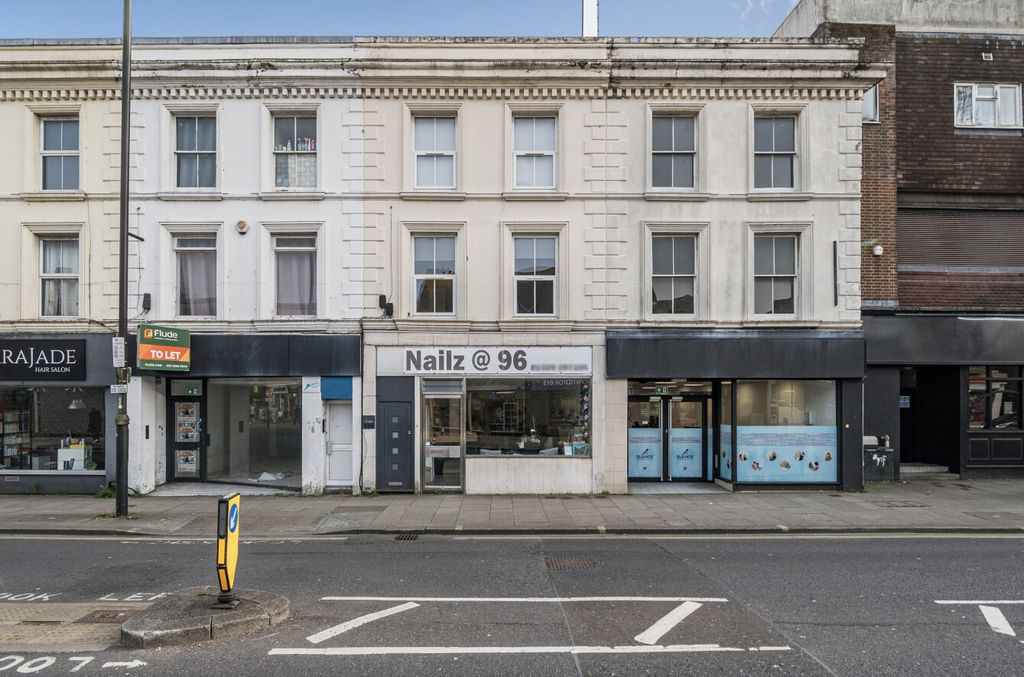 Property photo 1 of 11 1433397-22-69c188...