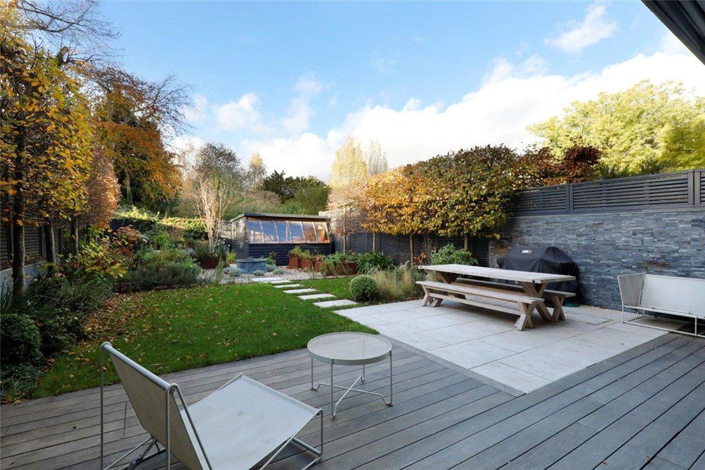 Property photo 3 of 18 Picture No. 16