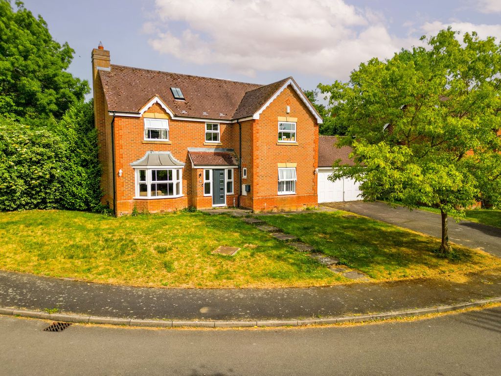 Property photo 1 of 24