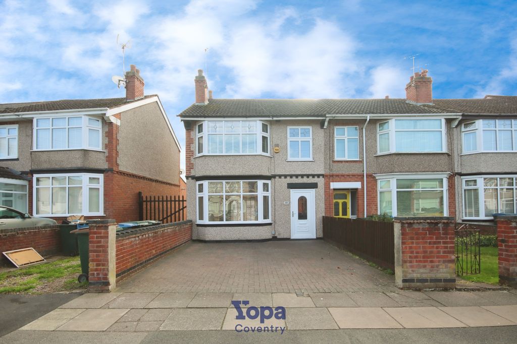 Property photo 2 of 26 46F1Df36-Front 202.Jpg