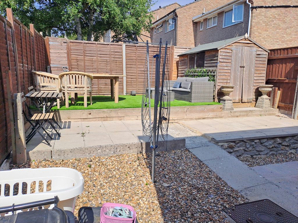 Property photo 1 of 14 3 Bed End Terrace To Rent Charlton Road, Keynsham Bs31