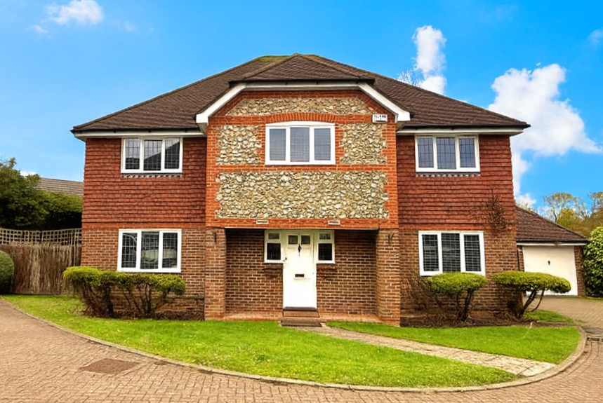 Property photo 1 of 16