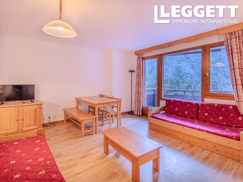 Property photo 3 of 10