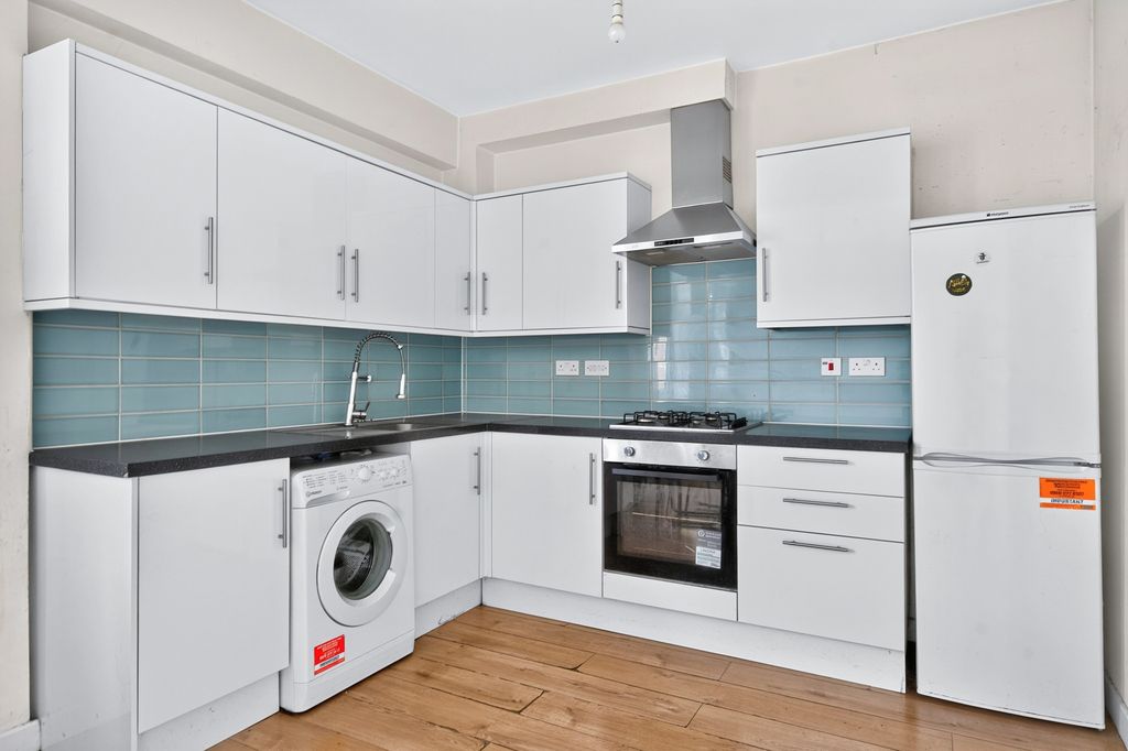 Property photo 2 of 14 Pbox-Img.Jpg