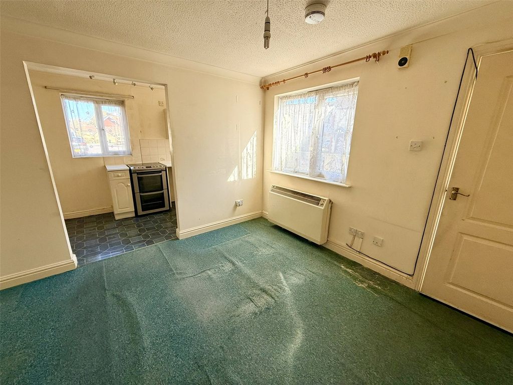 Property photo 3 of 11 Picture No. 07