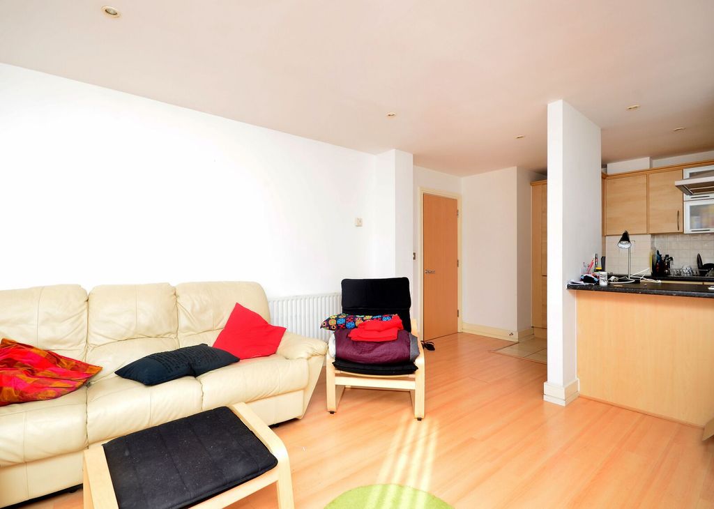 Property photo 2 of 5