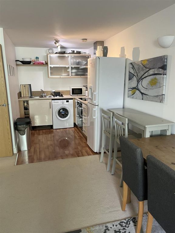 Property photo 2 of 10 Thumbnail_Img_4634.Jpg