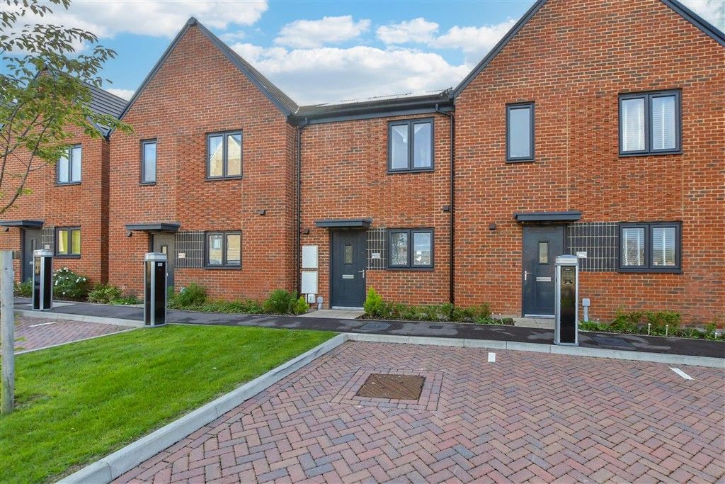 Property photo 3 of 12 External Web