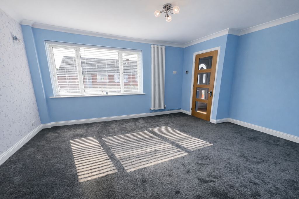 Property photo 3 of 10 Photo 4