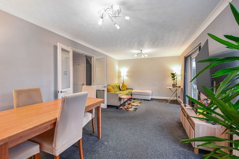 Property photo 2 of 18 Photo 4