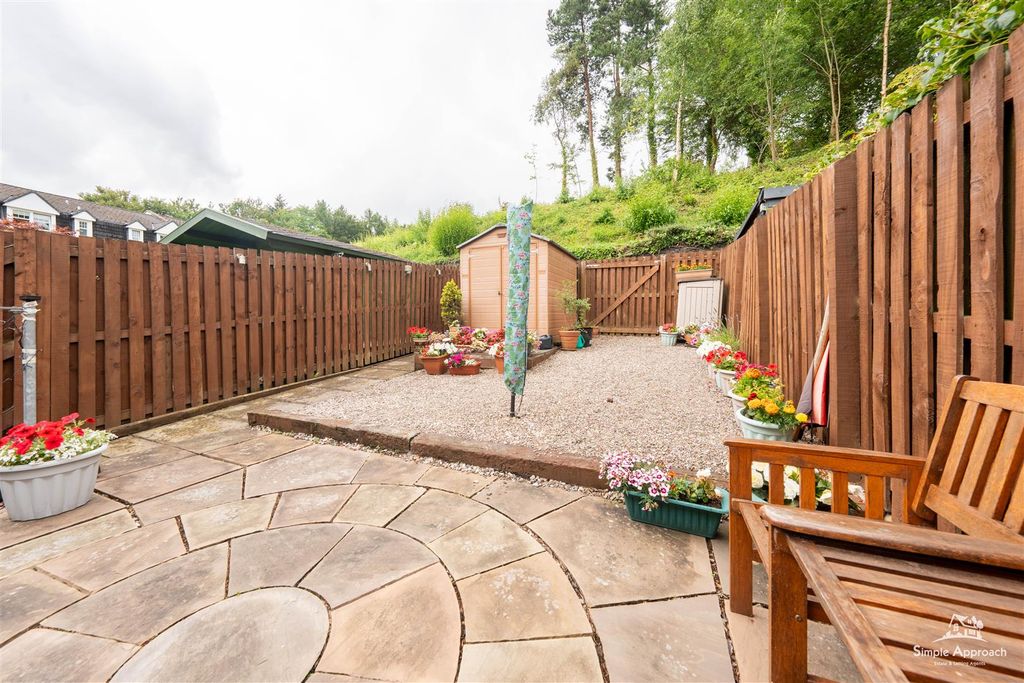 Additional image 45 of 4 bed property for saleRosslyn Avenue, Perth PH2