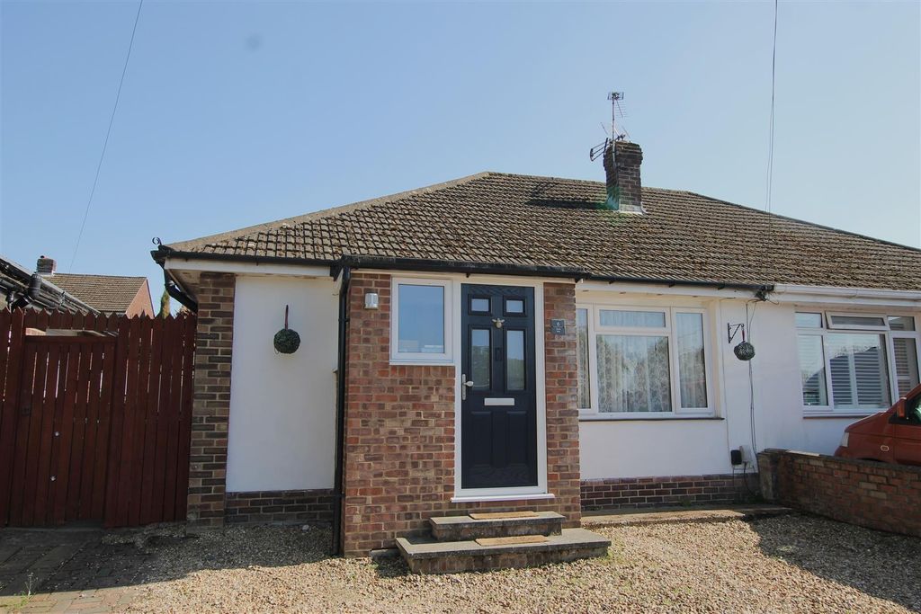 Property photo 1 of 17 Front.Jpg