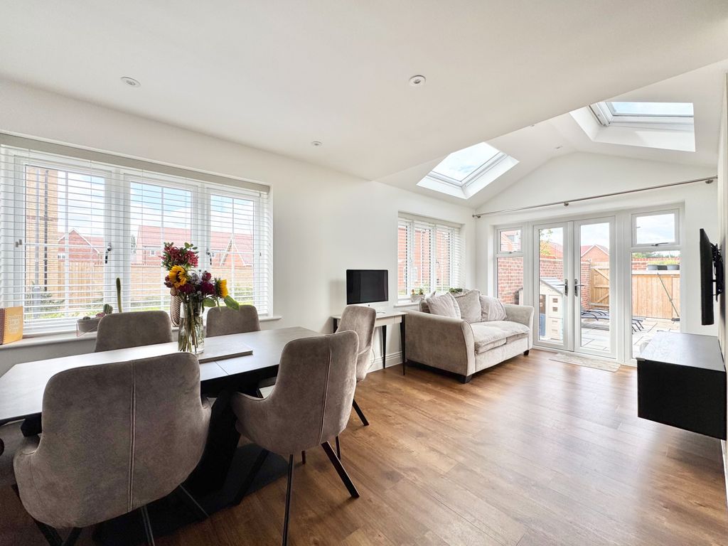 Property photo 3 of 28 Akeman Residential