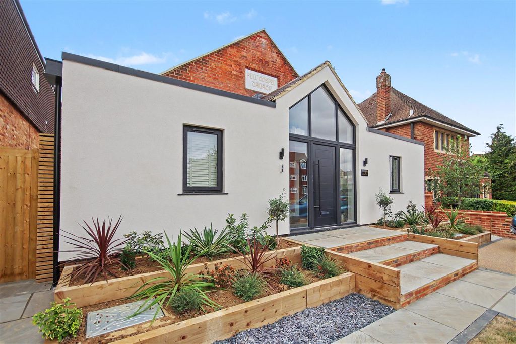 Property photo 1 of 16 Img_8082.Jpg