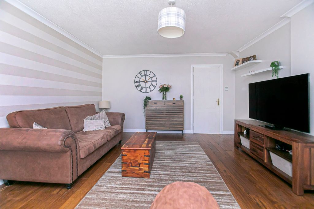 Property photo 3 of 37 Property Image 3