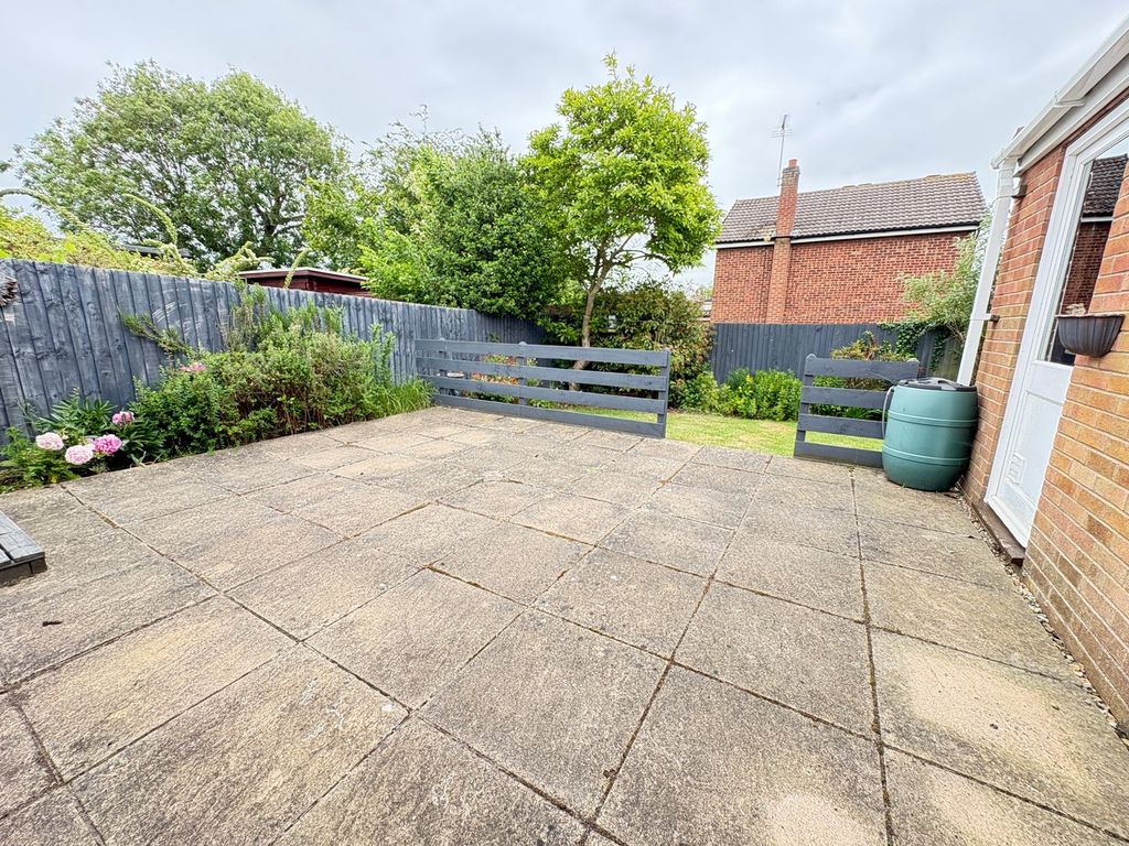 Property photo 2 of 13