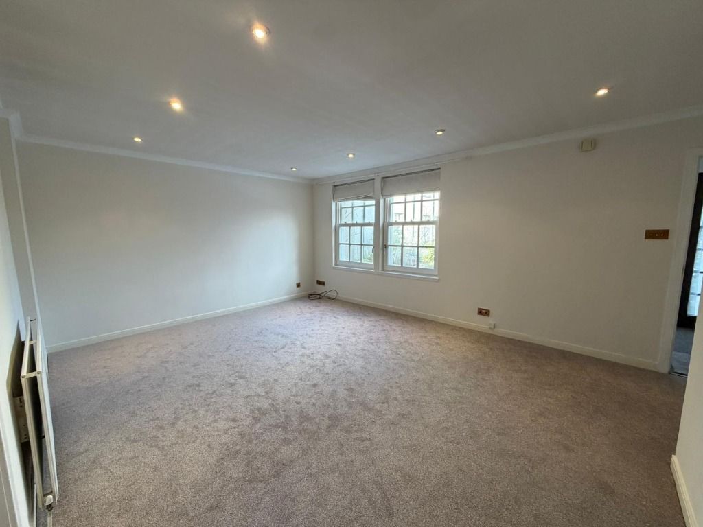 Property photo 2 of 17 Photo 2
