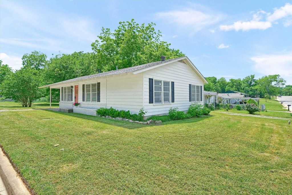 Property photo 2 of 8 <Alttext/>