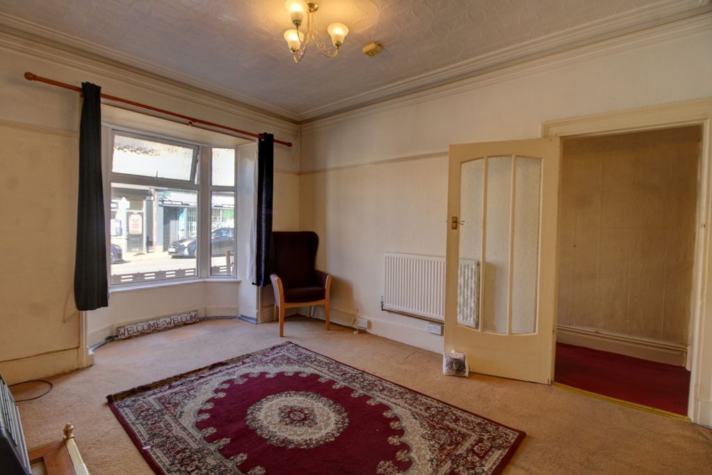 Property photo 3 of 16 3