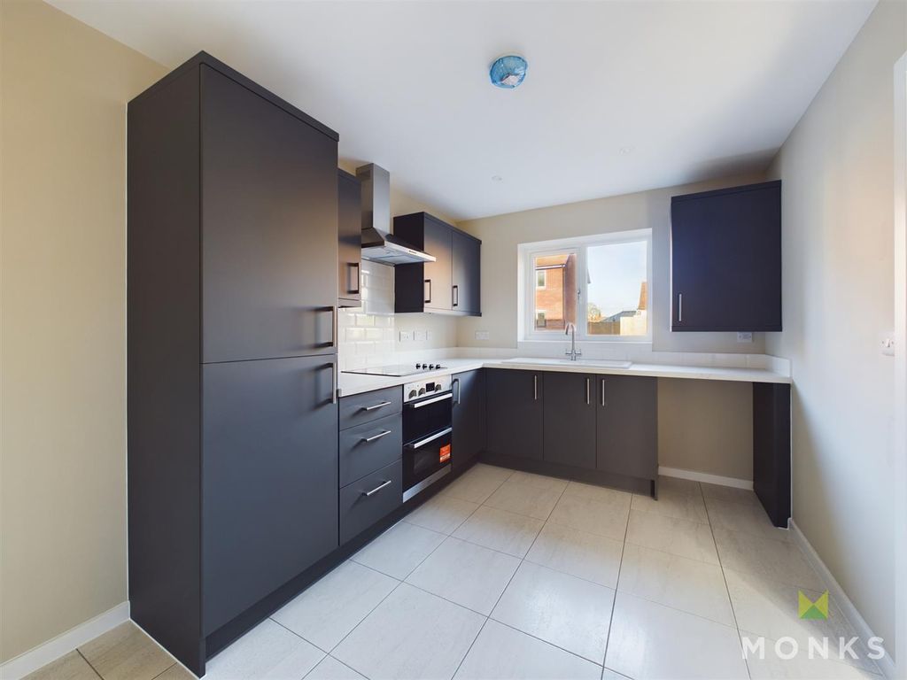 Property photo 2 of 11 Cam01420G0-Pr0520-Still001.Jpg